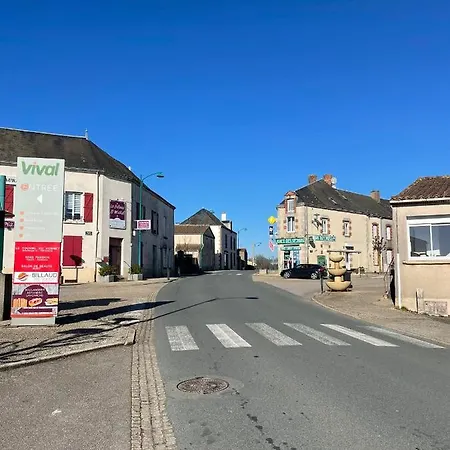 بيت للعطل L'ange De Groupe Proche Du Puy Du Fou *