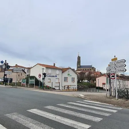 Holiday home L'ange De Groupe Proche Du Puy Du Fou