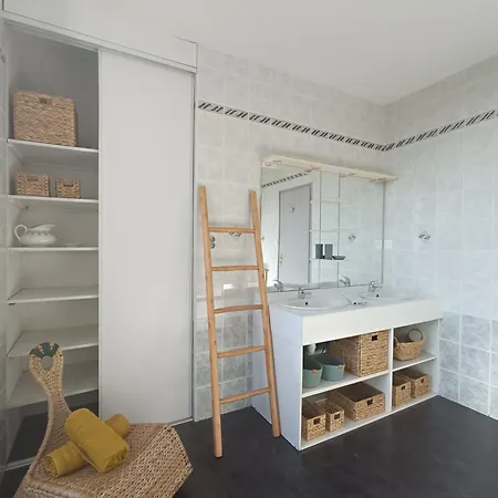 L'ange De Groupe Proche Du Puy Du Fou Sevremont